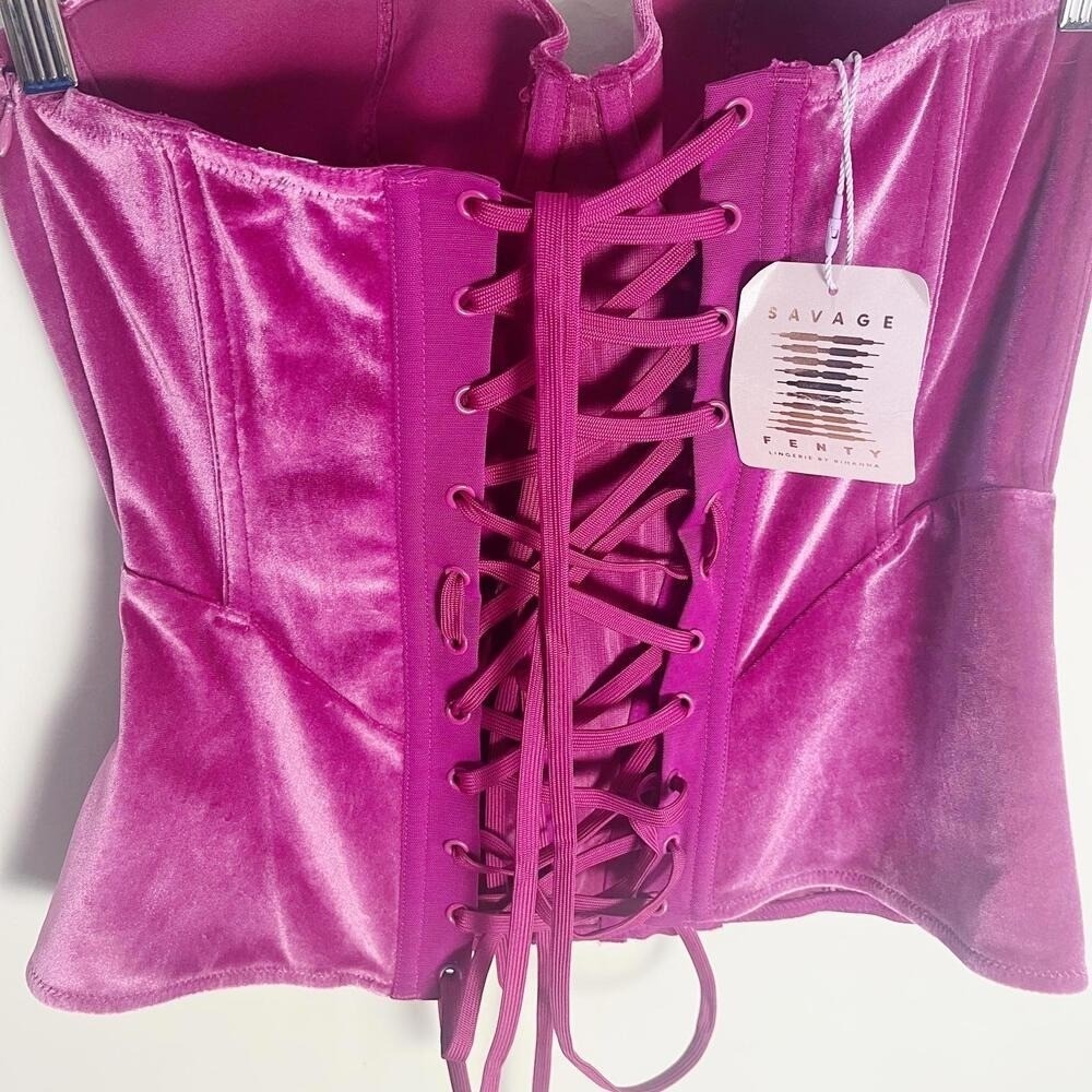 Savage X Fenty Corset Top Womens Large Pink Velvet Strapless Lace Up Boned New - Picture 7 of 7